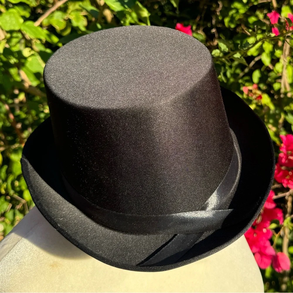Vintage satin top hat with black ribbon band.Measurements in listing photo - Picture 7 of 9